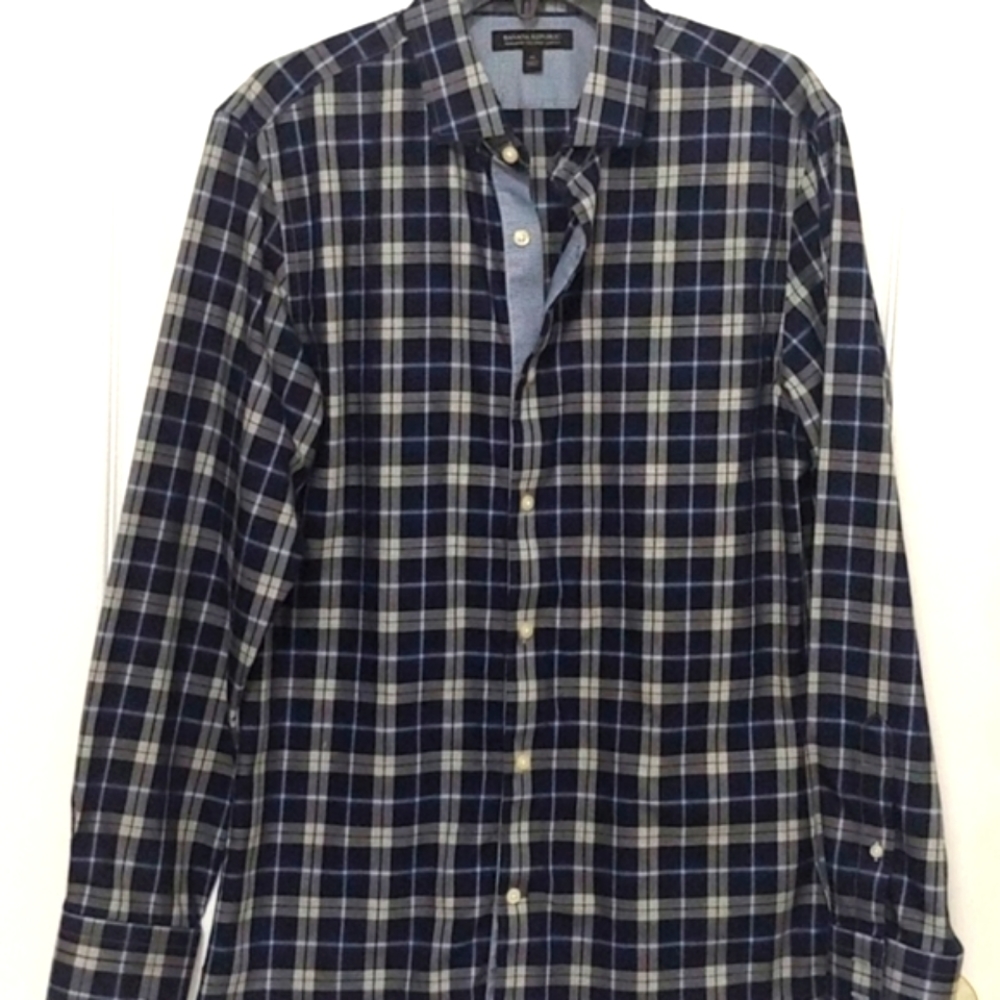 Banana Republic Blue Plaid Slim Fit Shirt. Medium 15 - 15 1/2